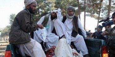 عکس هایی از تازه ترین جنایت برادران انتحاری حامد کرزی در هرات